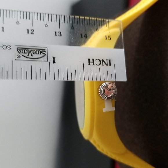 Sector men watch.  Yellow rubbers band. New with original box and tag. - Picture 6 of 8